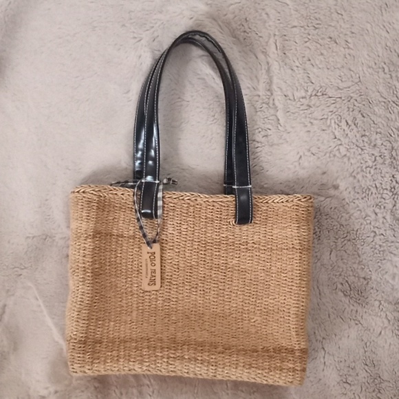 Polo Ralph Lauren Handbags - Polo Jeans Company Ralph Lauren Preppy Straw Bag Black Patent Straps